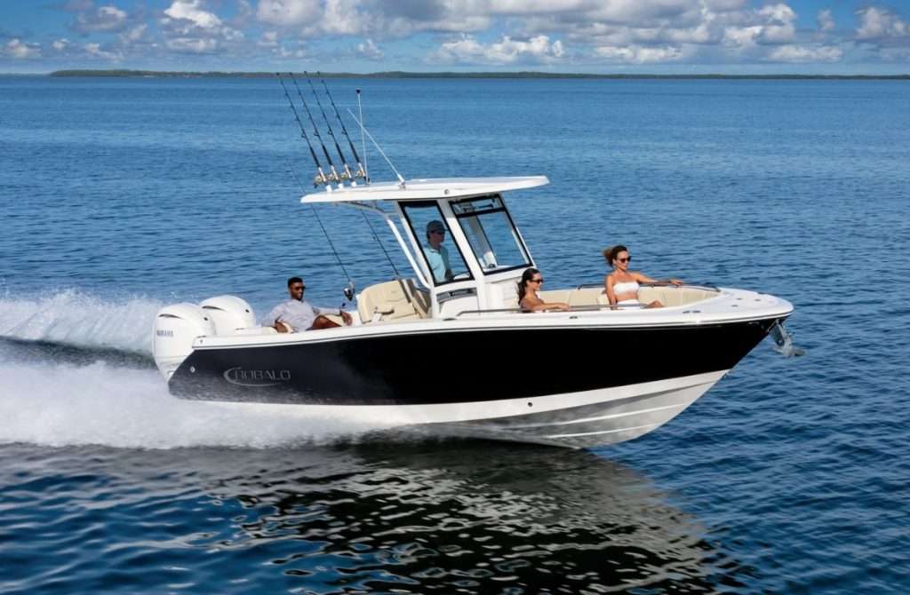 250 - 2027 Robalo R250