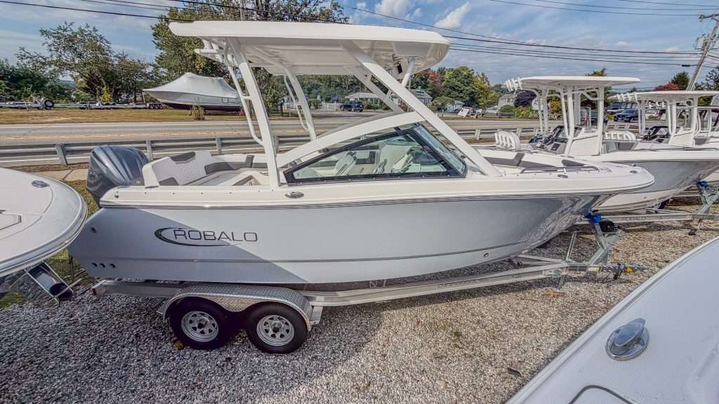 robalo r237 - 2027 Robalo R237